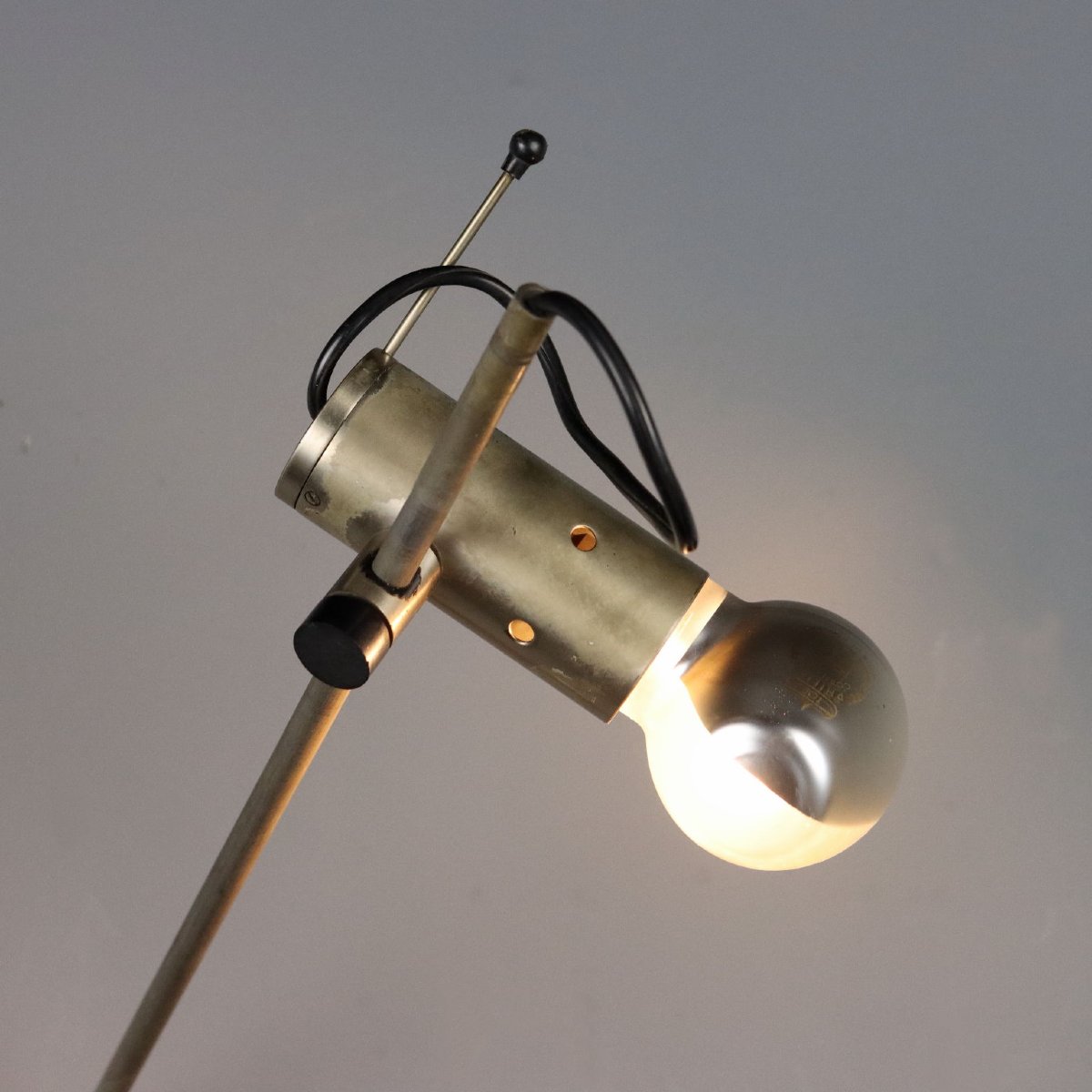 Lampada Parete Vintage 194 Design Tito Agnoli per Oluce Italia Anni 60 Originale-photo-1