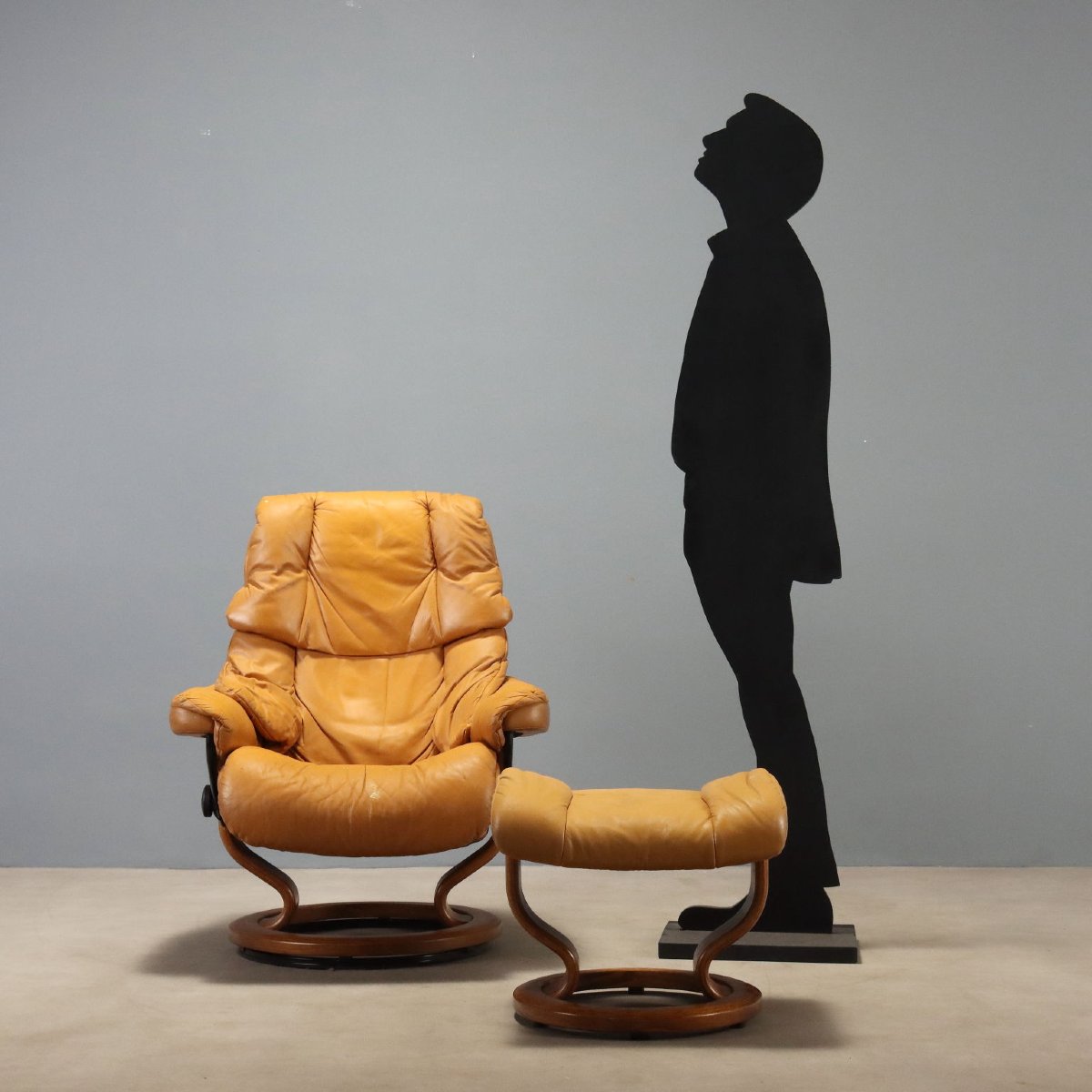 Poltrona Vintage Ekornes con Poggiapiedi Pelle Cognac Design Anni 80 Originale-photo-2