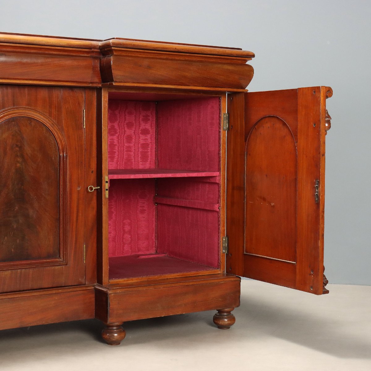 Credenza Vittoriana in Mogano Intagliato Inghilterra Fine XIX Secolo-photo-2
