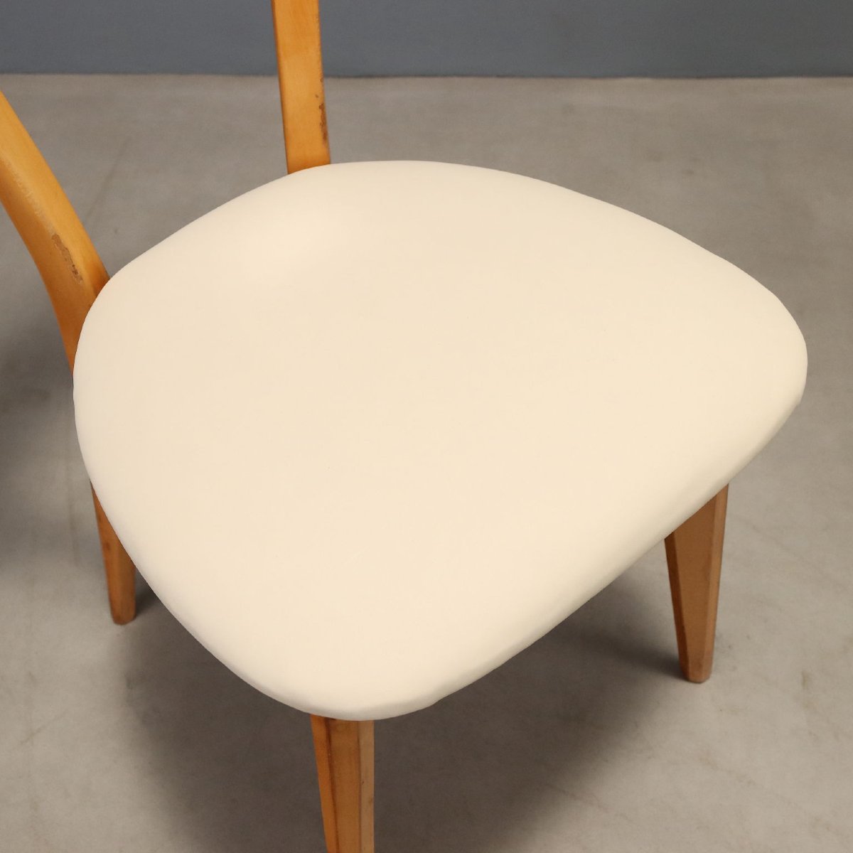 Sedie Vintage Faggio Similpelle Bianco Ghiaccio Italia Design Anni 60 Originali-photo-1