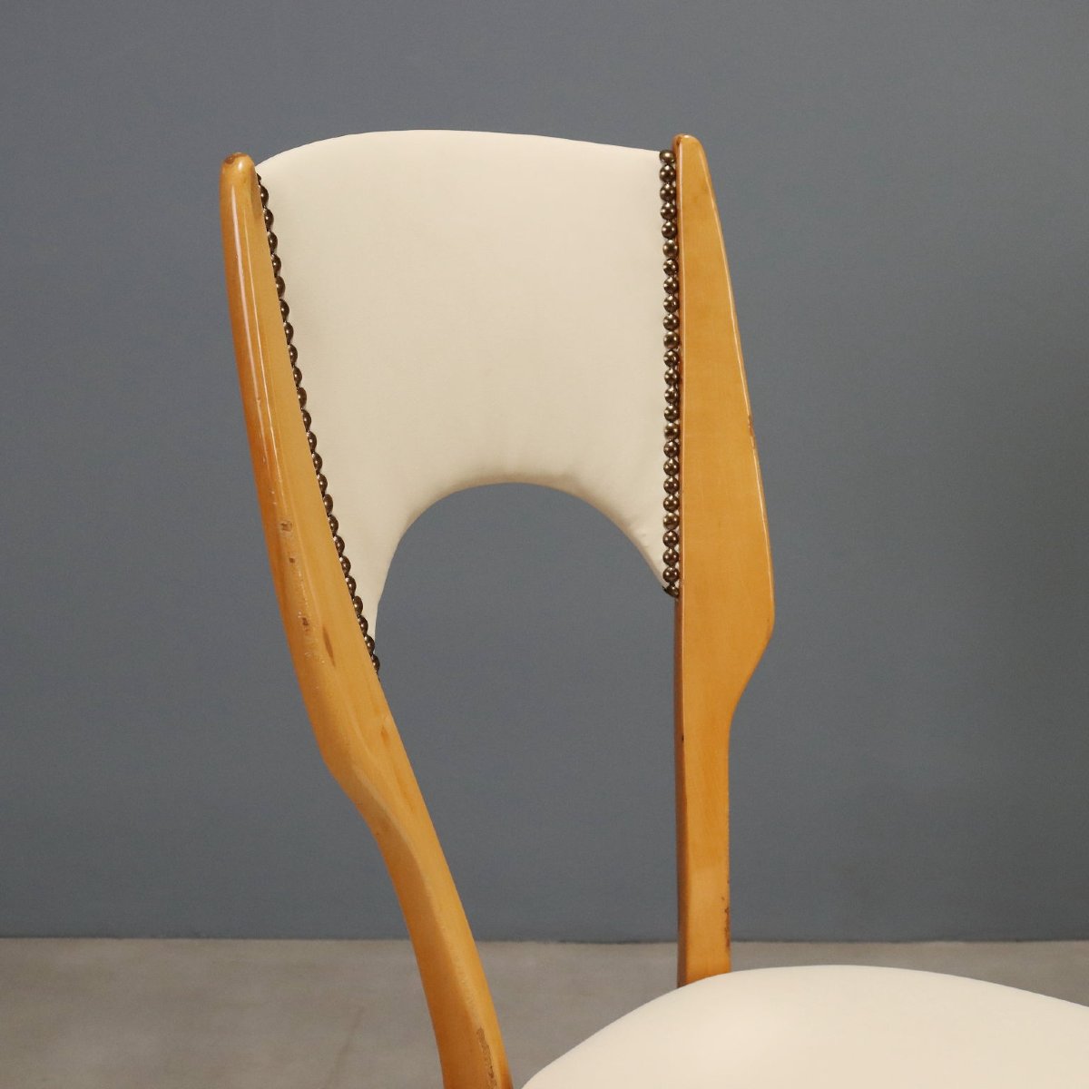 Sedie Vintage Faggio Similpelle Bianco Ghiaccio Italia Design Anni 60 Originali-photo-4