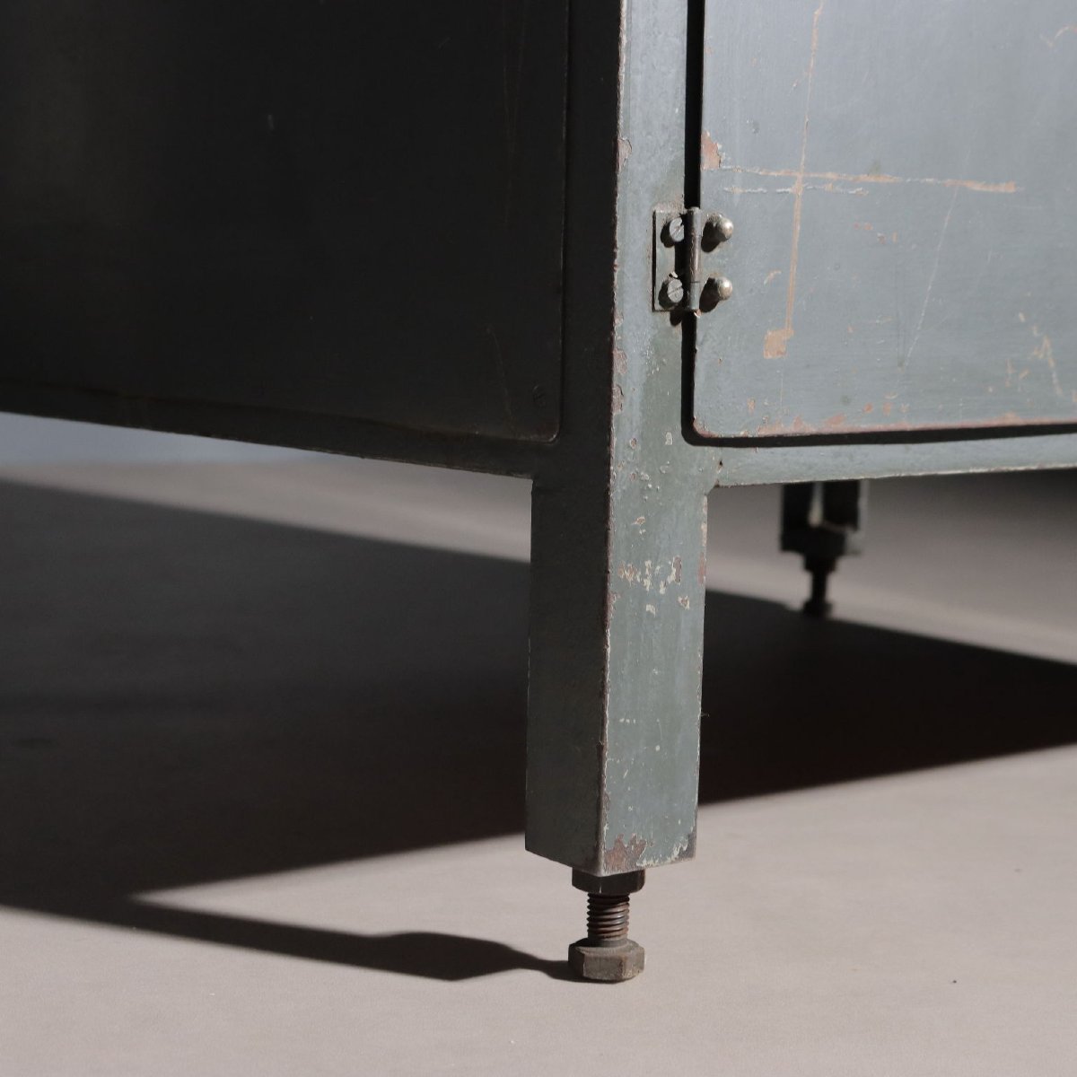 Mobiletto Vintage Industrial Design Legno Metallo Smaltato Anni 60 Originale-photo-6