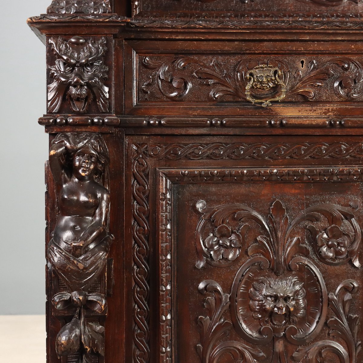 Credenza Neo Barocca in Noce Intagliata Italia Fine XIX Secolo-photo-1