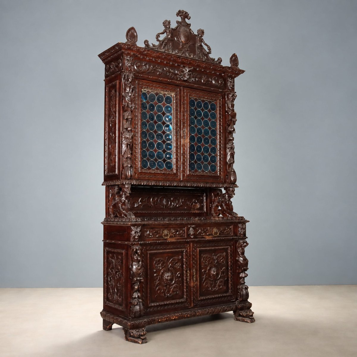 Credenza Neo Barocca in Noce Intagliata Italia Fine XIX Secolo
