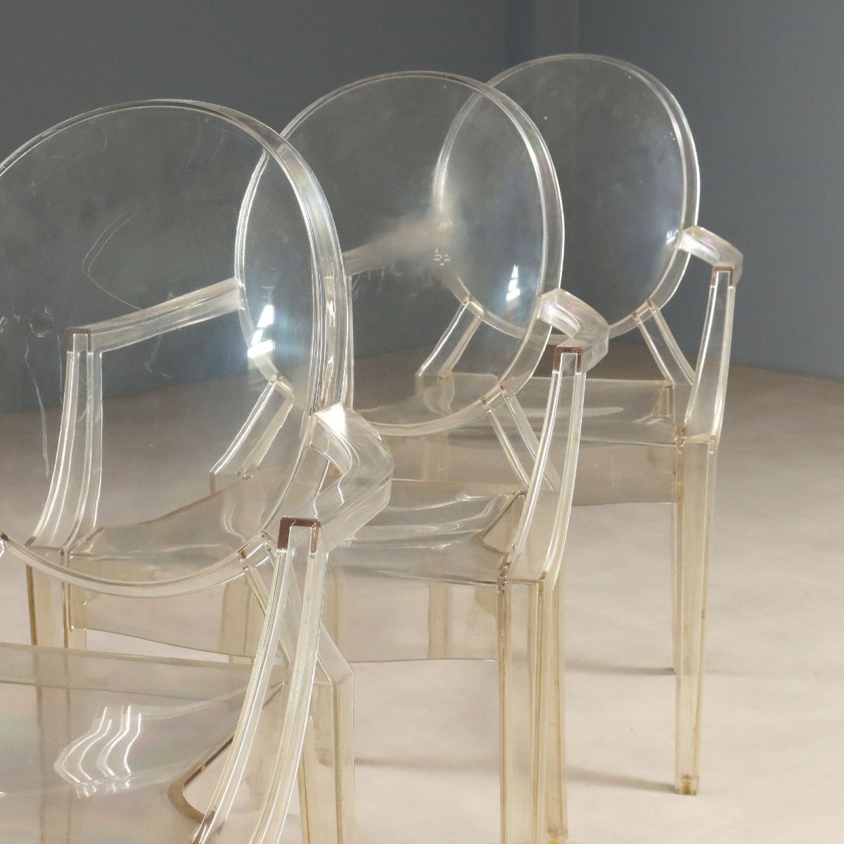 Set 6 Sedie 'Louis Ghost' Design Philippe Starck per Kartell Anni 2000 Originali-photo-1