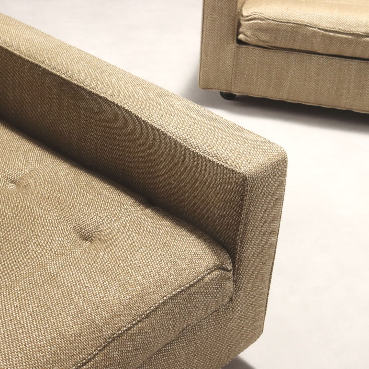 Coppia di Poltrone Vintage Legno Tessuto Beige Design Italia Anni 60 Originali-photo-4