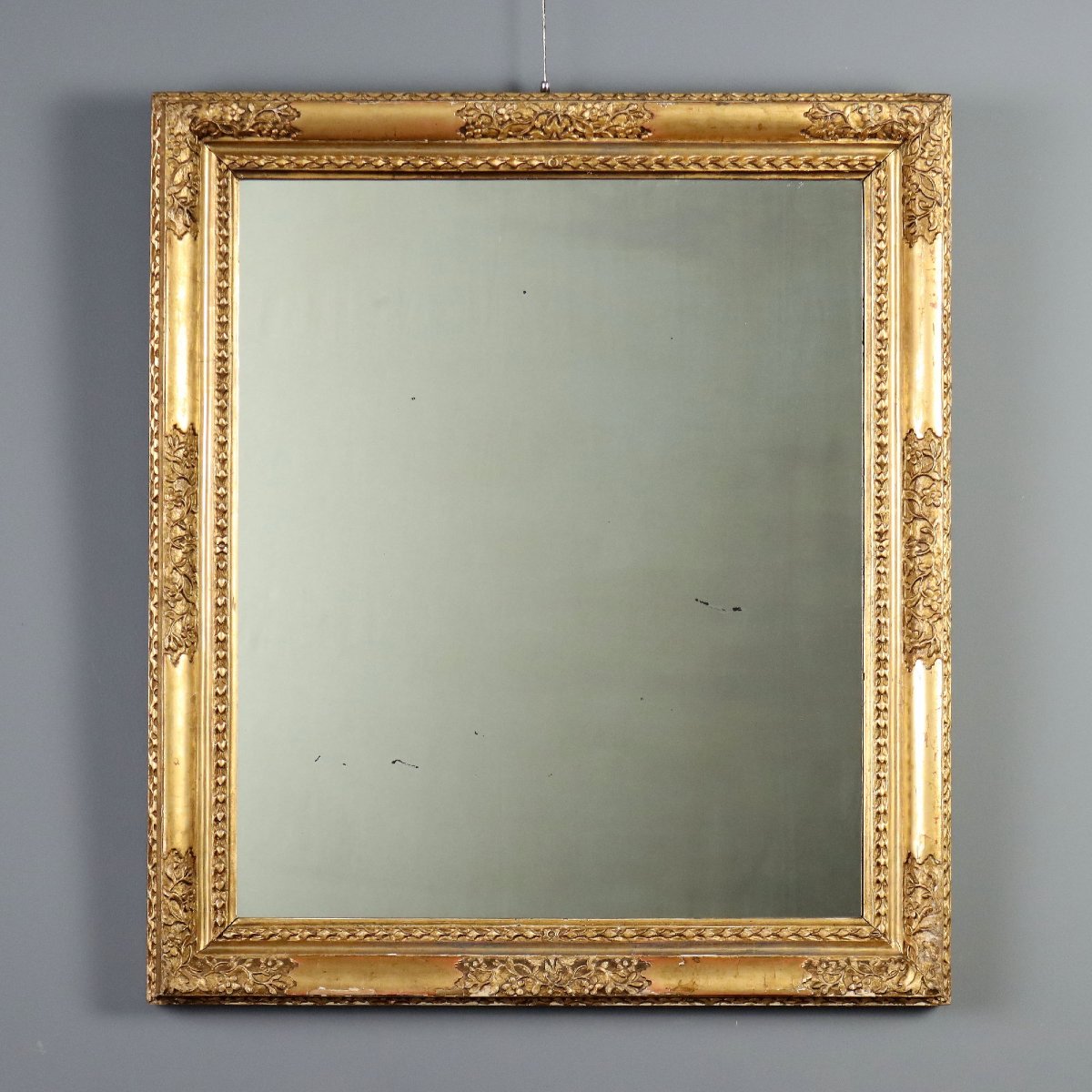 Specchiera in Legno Intagliato e Dorato del XIX Secolo Italia, metà XIX Secolo