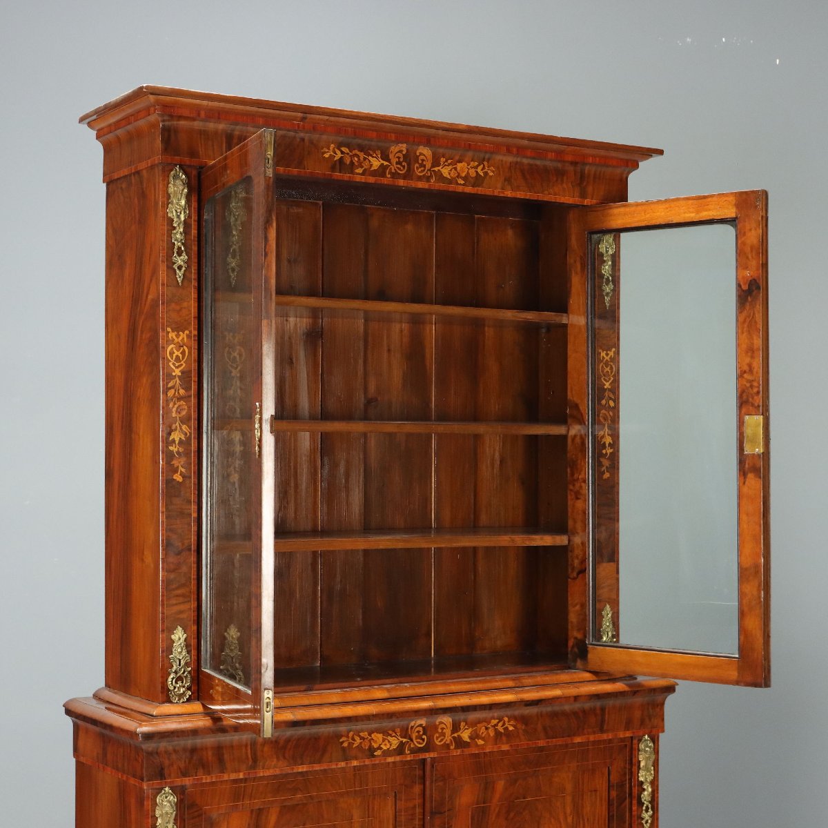 Credenza in Noce con Intarsi Floreali Inglese Inghilterra Fine XIX Secolo-photo-3