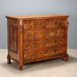 Cassettone Barocco Lombardo in Noce e Radica di Noce Lombardia XVIII Secolo