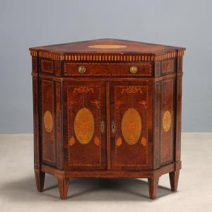 Angoliera in Stile Neoclassico Olanda Fine XIX Inizio XX Secolo