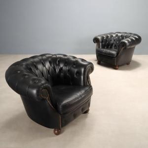 Coppia di Poltrone Chesterfield XX Secolo