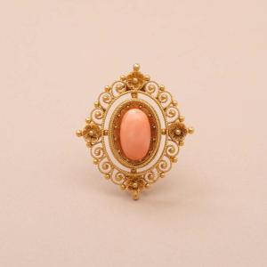 Vintage Coral Cabochon Brooch