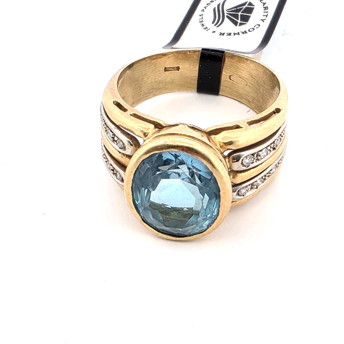 Anello anni 90' in oro giallo 18 kt massiccio con grande topazio azzurro e diamanti ai lati del-photo-3