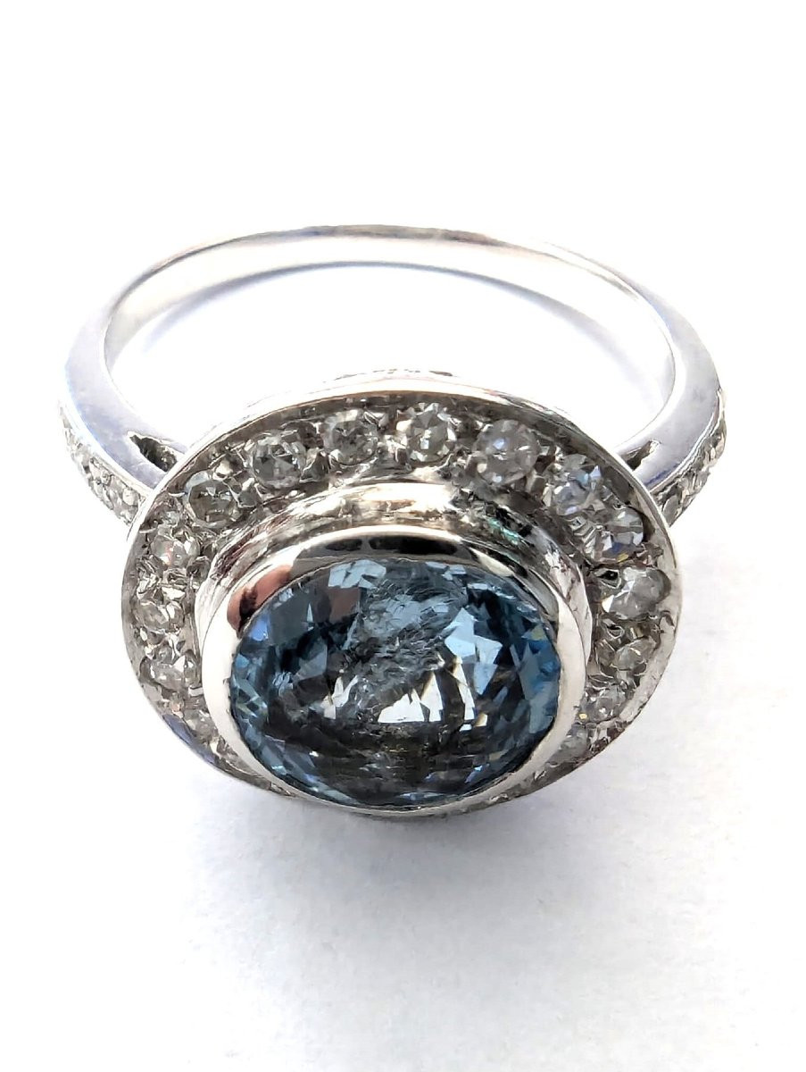 Anello in oro bianco 18 Kt con acquamarina centrale e diamanti-photo-2