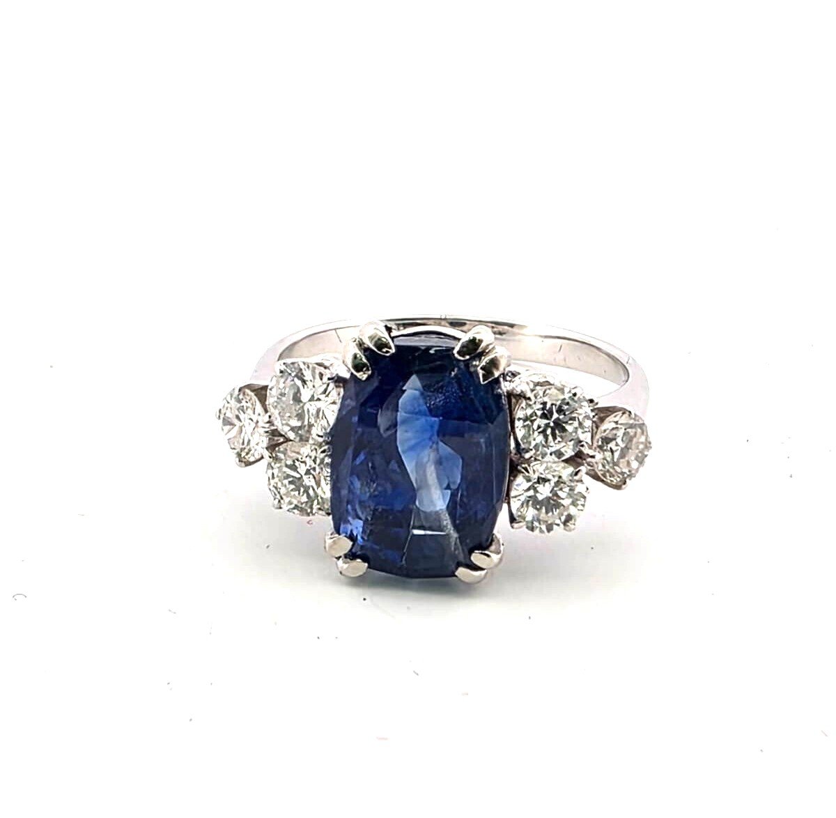 Anello in oro bianco 18 kt con zaffiro naturale burma e diamanti-photo-1