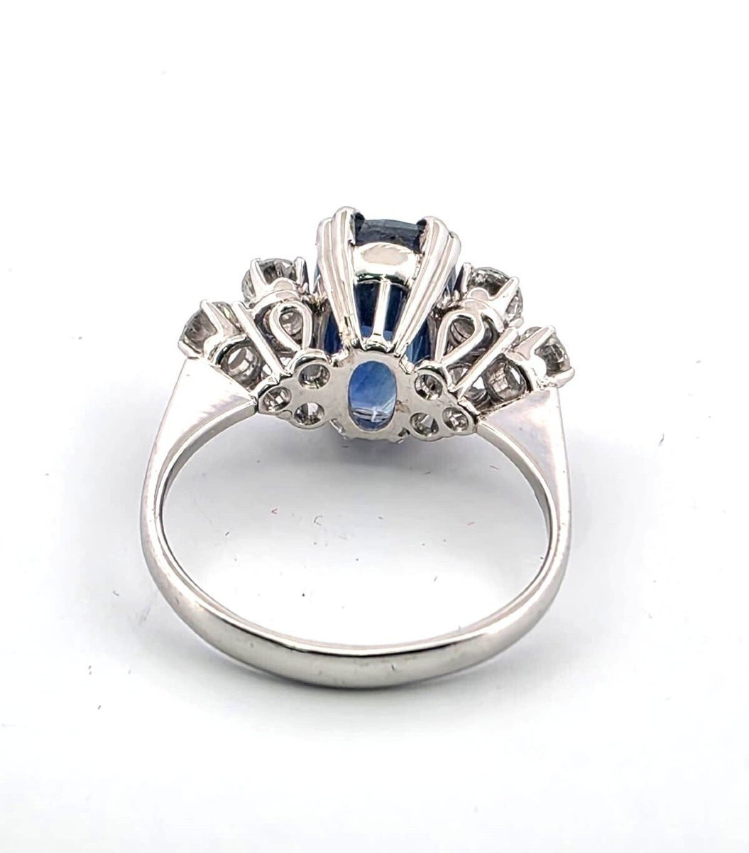 Anello in oro bianco 18 kt con zaffiro naturale burma e diamanti-photo-3
