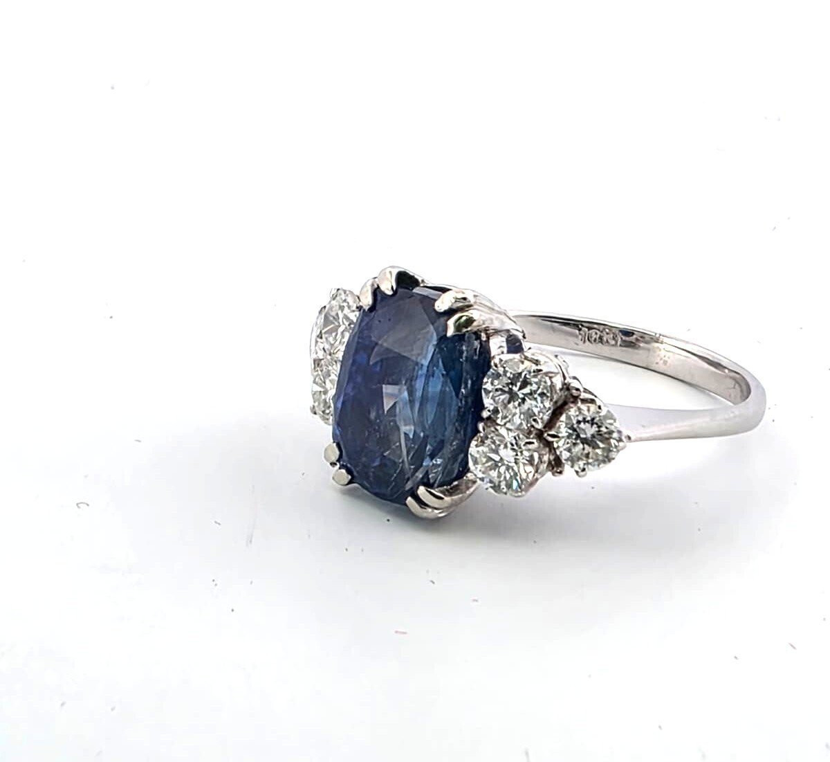 Anello in oro bianco 18 kt con zaffiro naturale burma e diamanti-photo-6