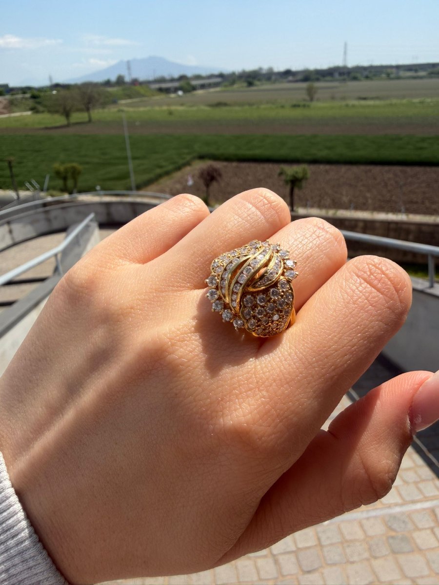 Anello in oro giallo 18kt con pavè di diamanti-photo-1