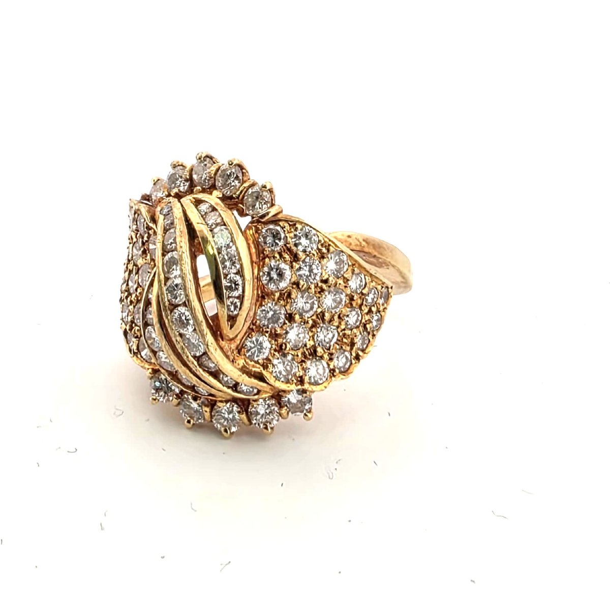 Anello in oro giallo 18kt con pavè di diamanti-photo-6