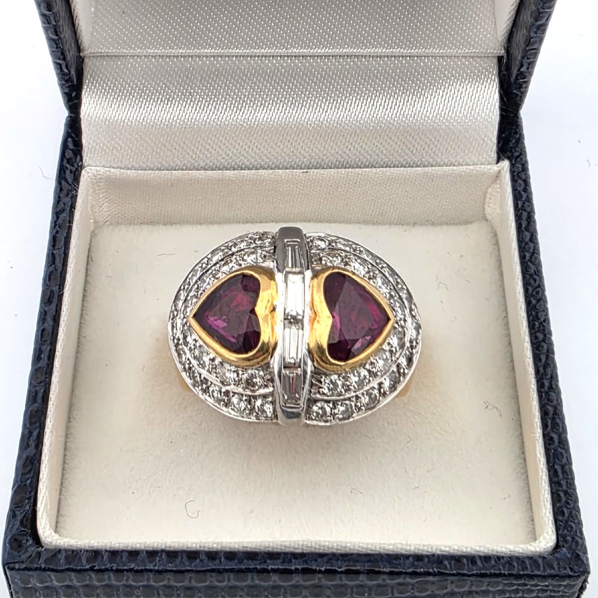 Anello anni 70' in oro giallo 18kt con rubini e diamanti