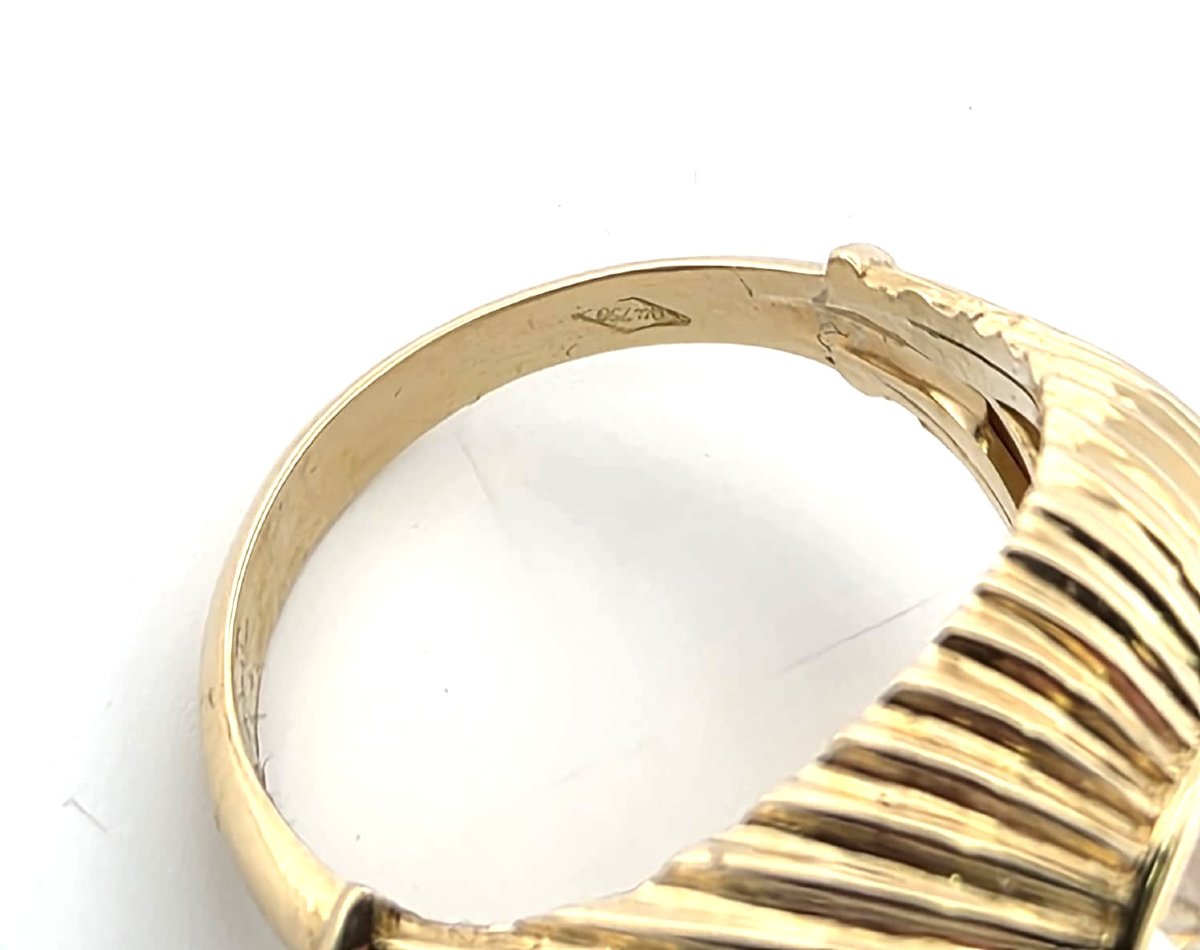 Bague années 70' en or jaune 18kt avec diamant old mine-photo-1