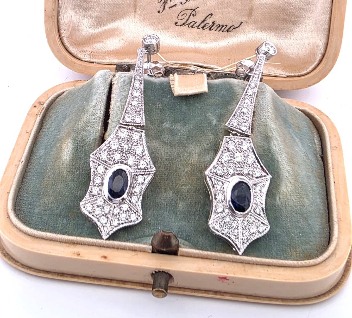 Orecchini in oro bianco 18kt con zaffiri e diamanti-photo-7