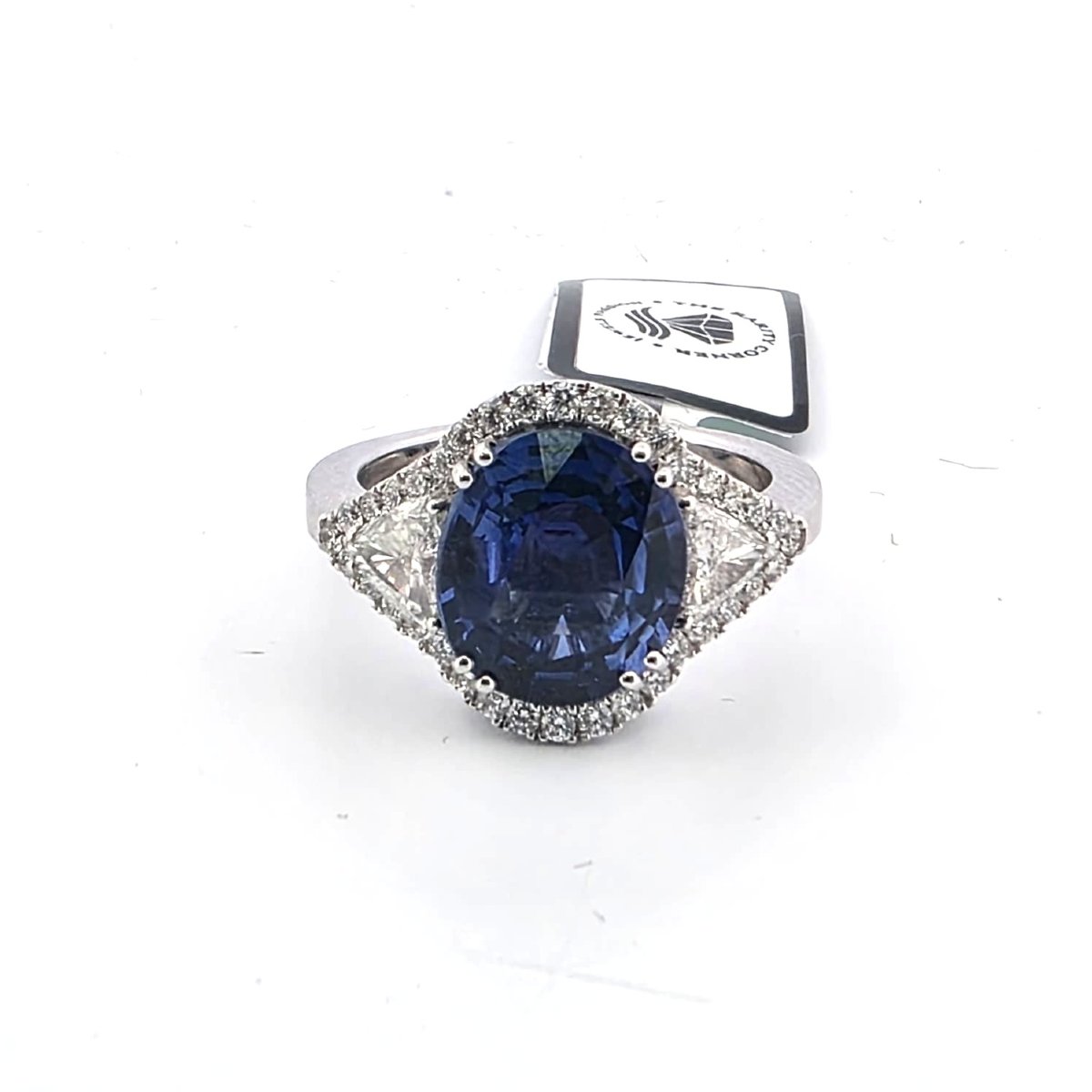 Anello in platino con zaffiro ceylon e diamanti-photo-3