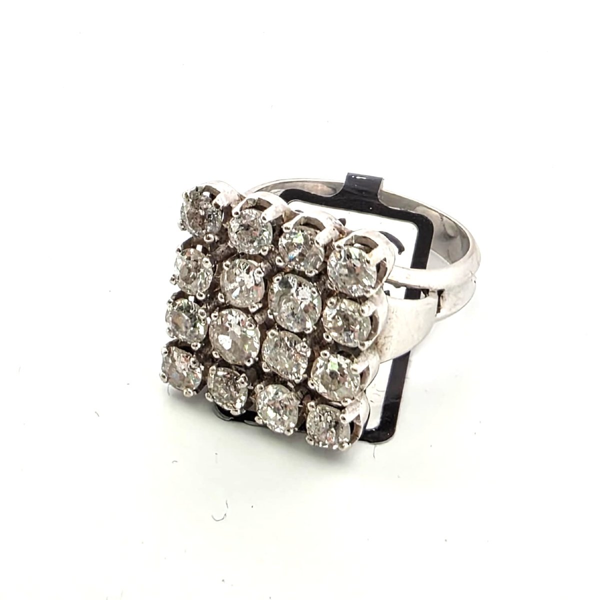 Anello vintage a scacchiera in oro bianco 18kt e diamanti-photo-3