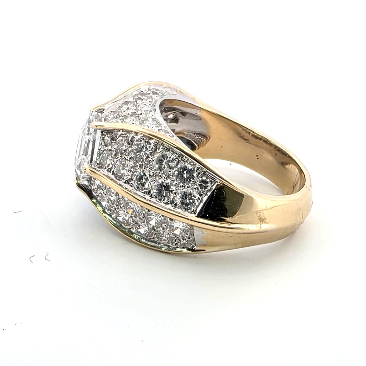 Anello in oro giallo con diamanti-photo-5