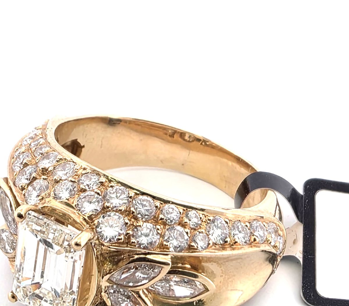 Anello in oro giallo 18kt con diamanti-photo-2