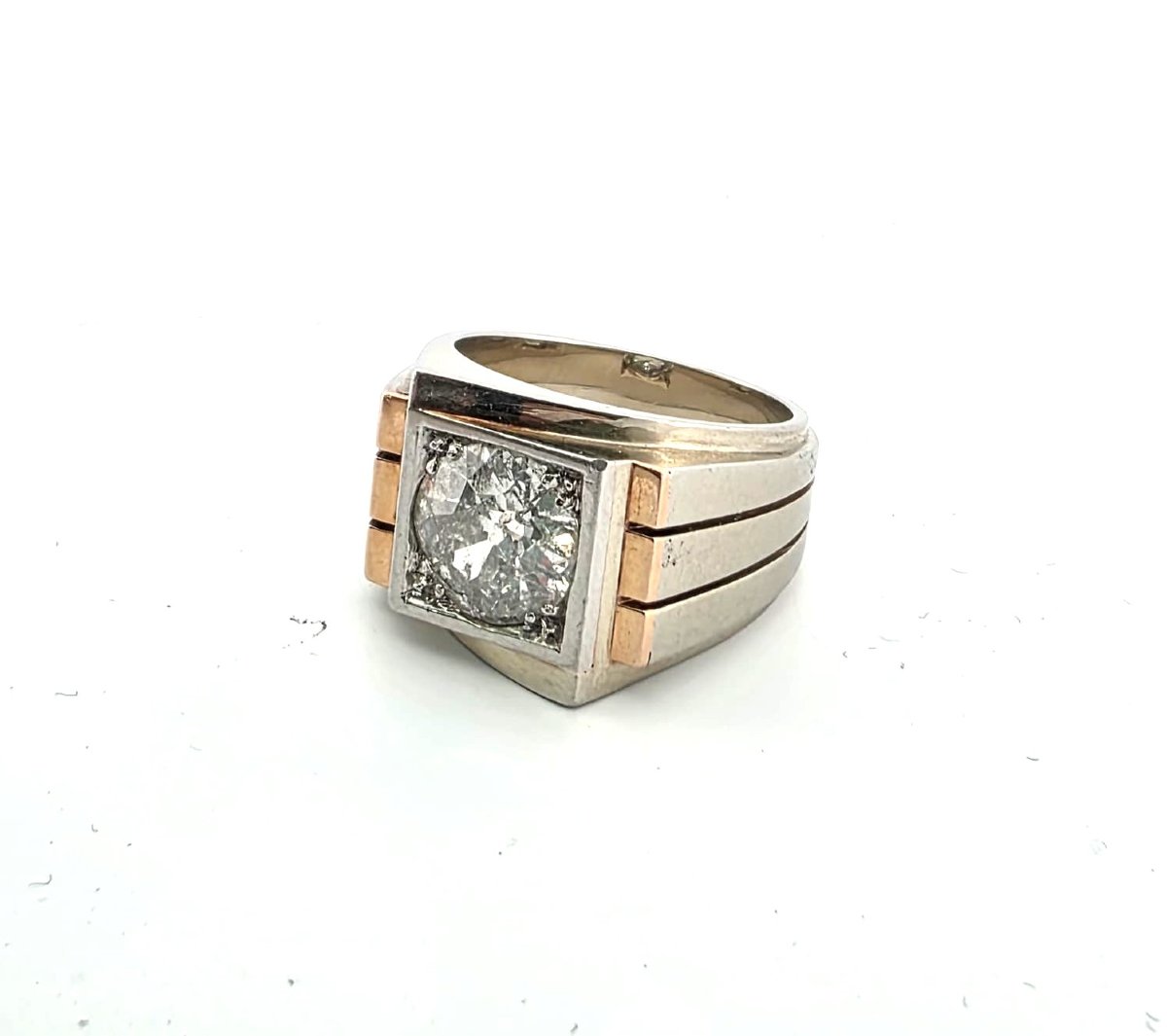 Anello in oro giallo 18kt con diamante centrale-photo-2