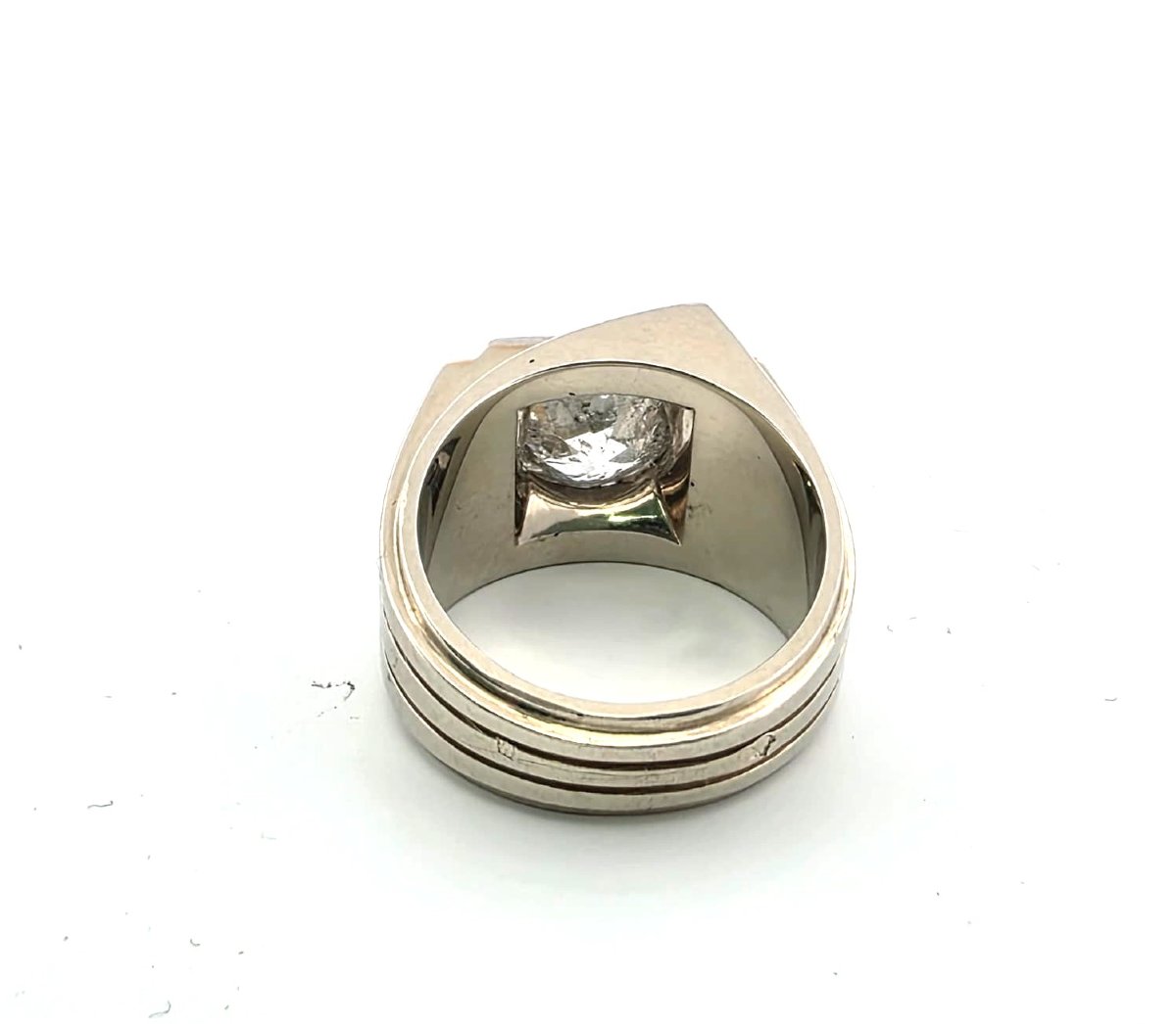 Anello in oro giallo 18kt con diamante centrale-photo-1