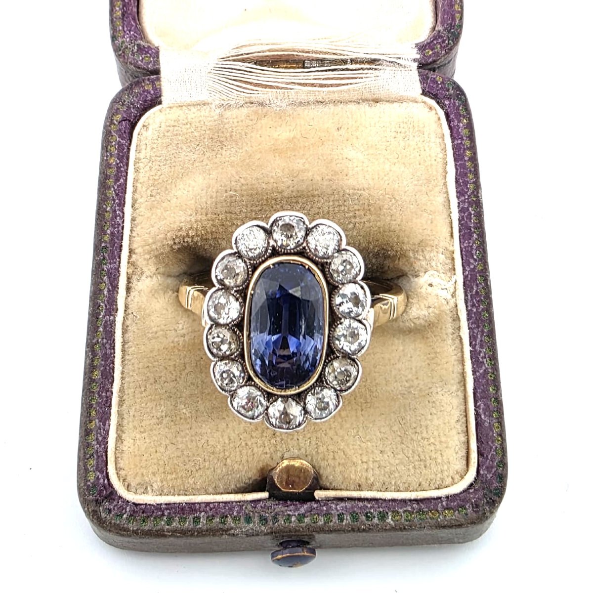 Anello epoca edoardiana in oro 18kt e argento con zaffiro e diamanti