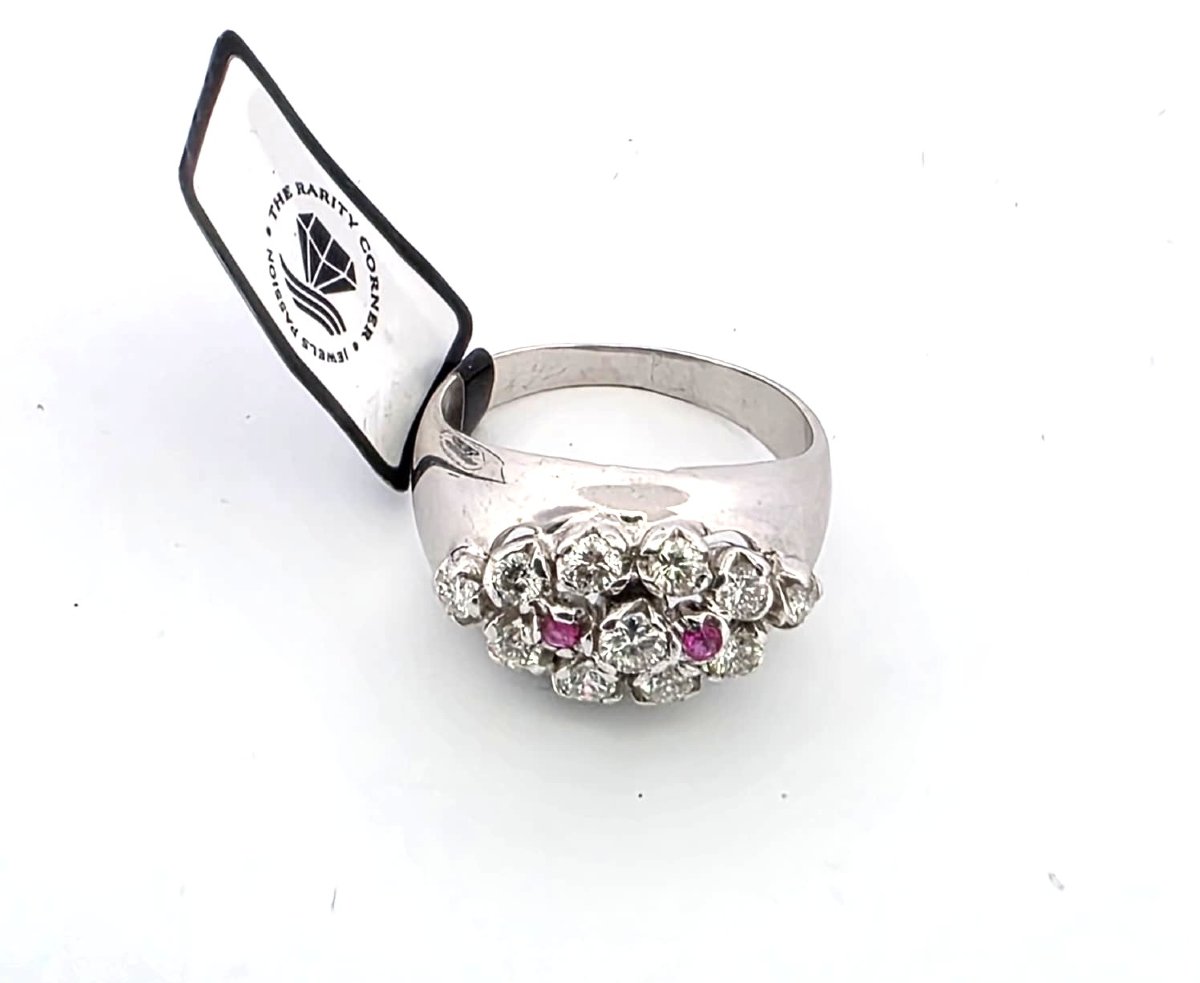 Anello in oro bianco 18kt con diamanti e rubini-photo-3