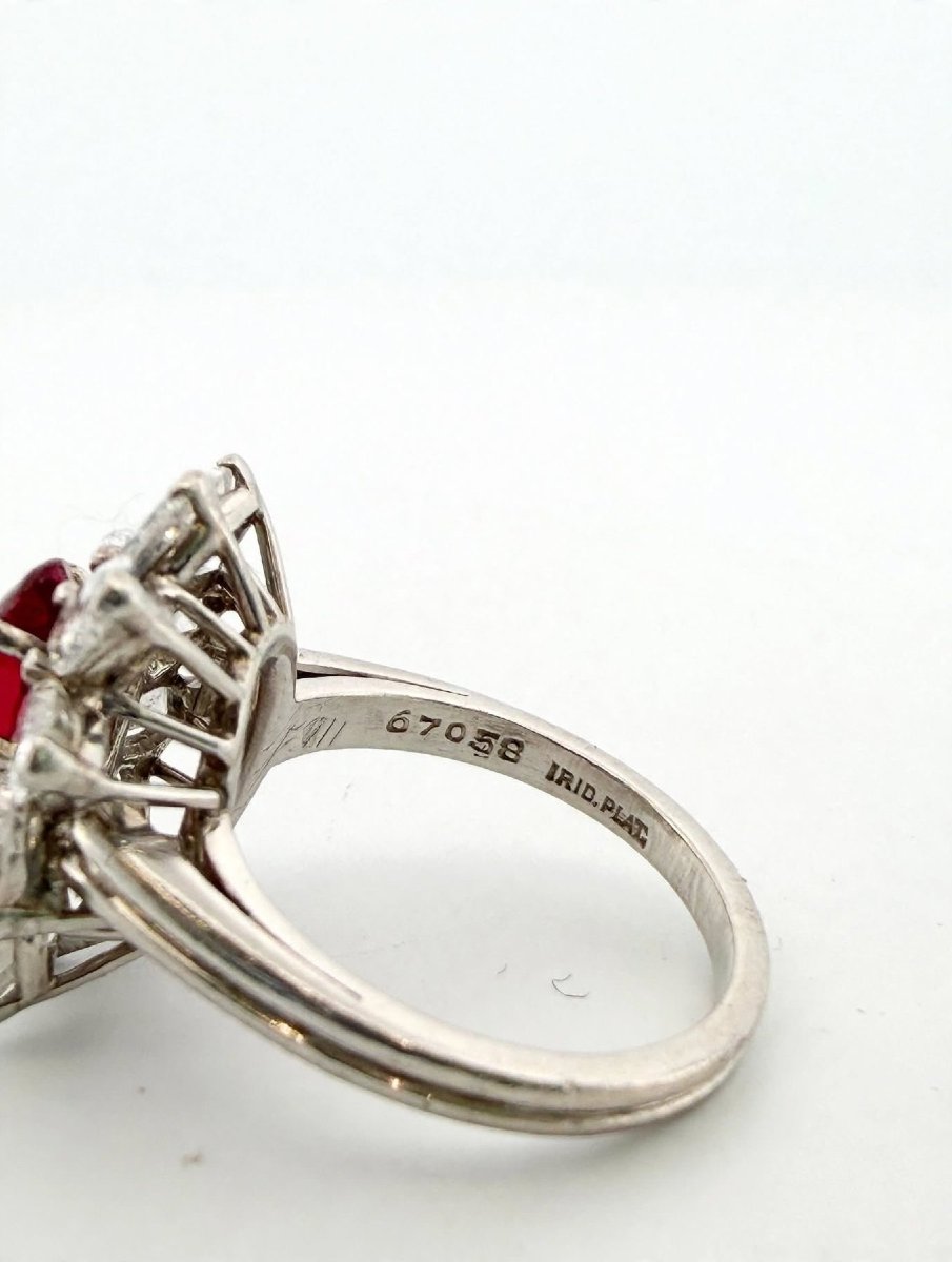 Anello Vintage anni 50/60 in platino con Rubino Burma heat e Diamanti-photo-2