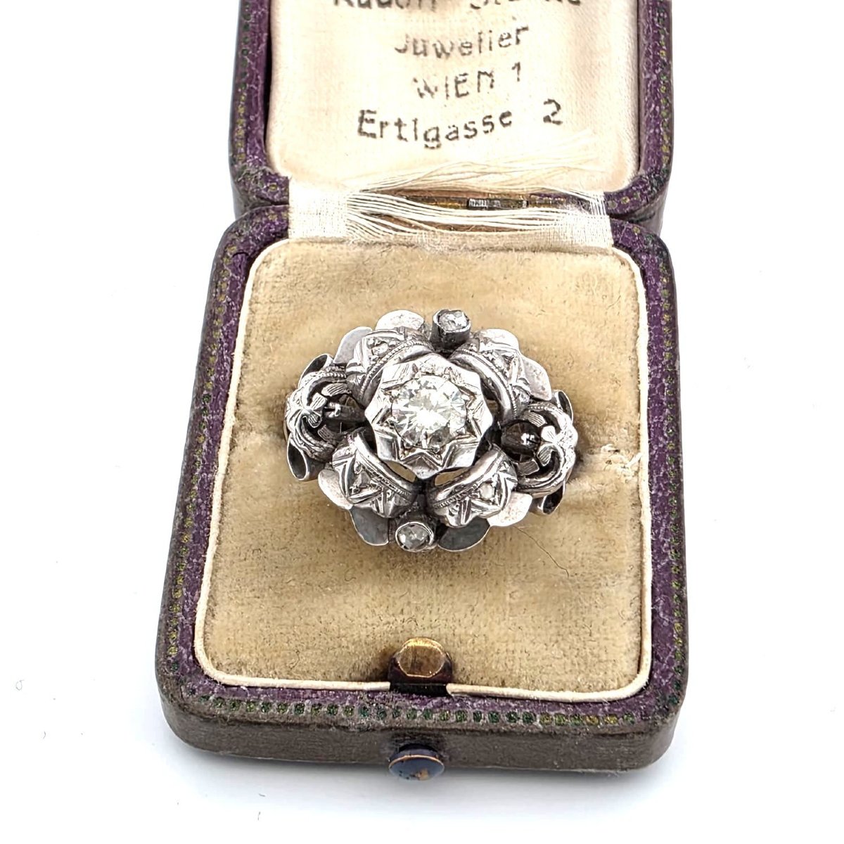 Anello in Oro bianco 18Kt con Diamanti