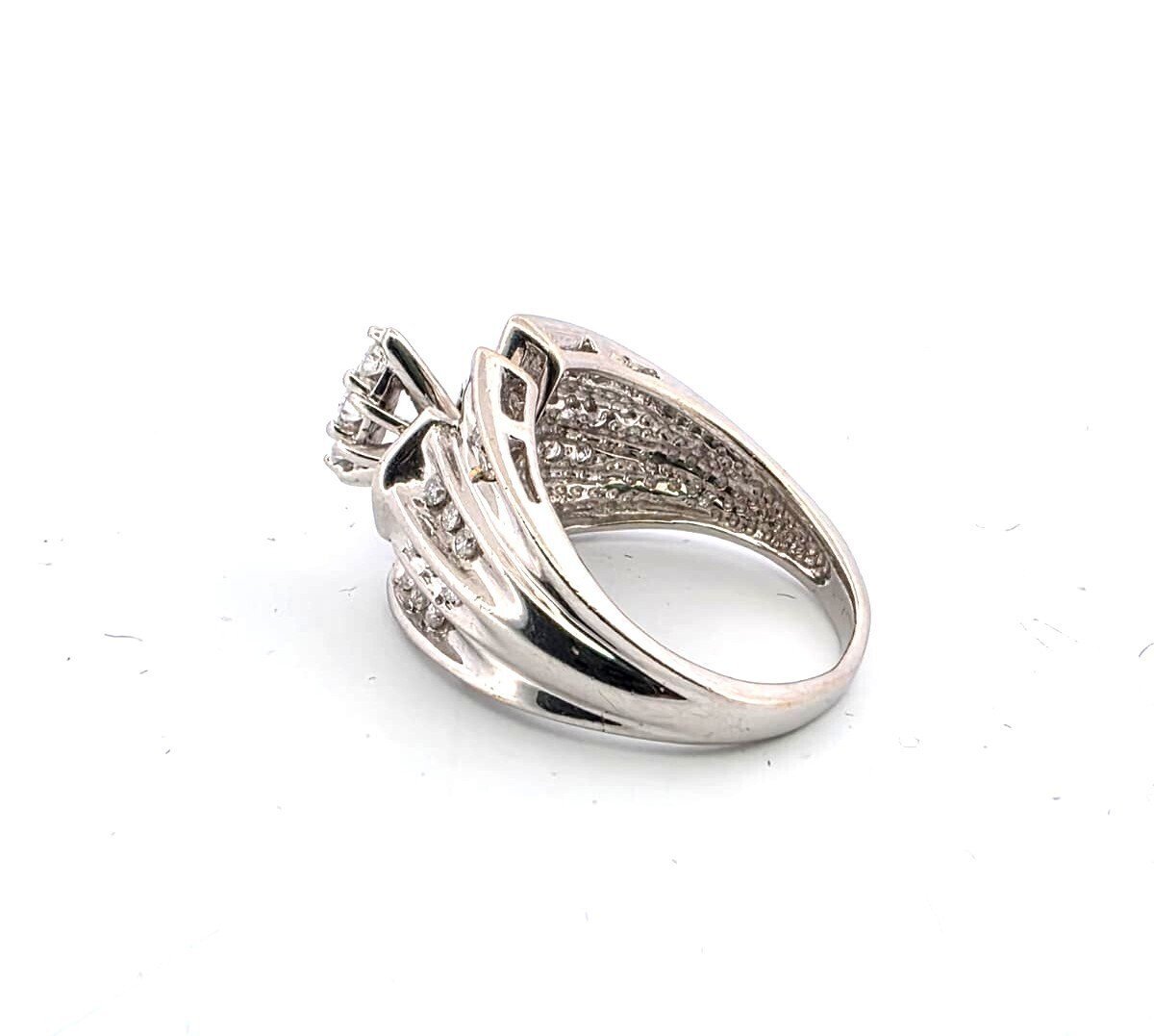 Anello in Oro bianco 18 Kt con Diamanti-photo-1