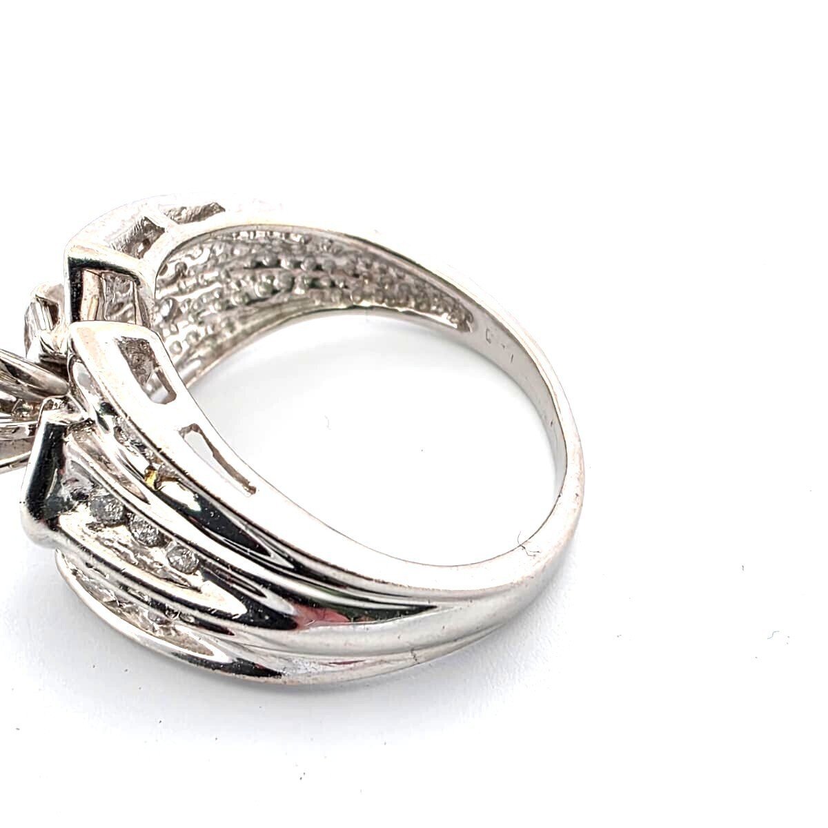 Anello in Oro bianco 18 Kt con Diamanti-photo-5