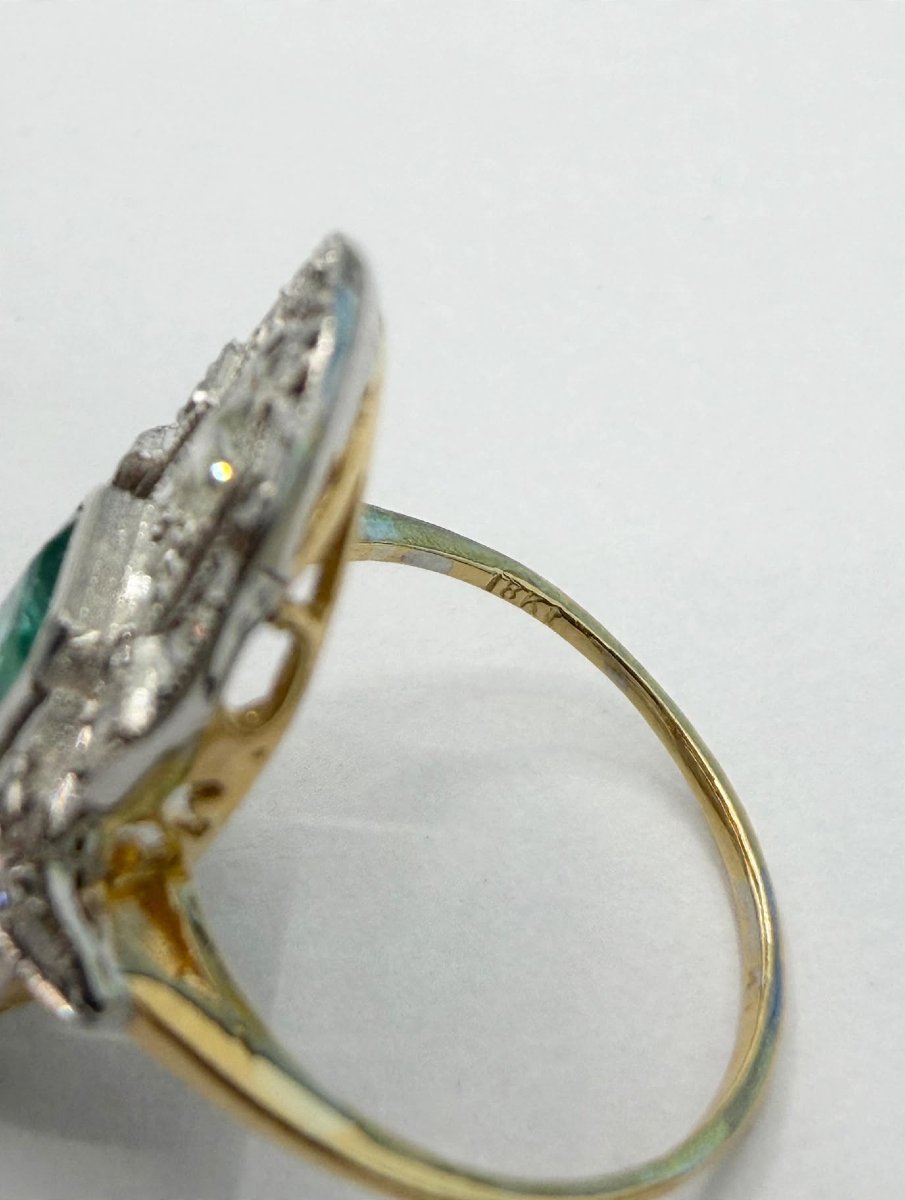Anello anni '60 in Oro 18Kt con Smeraldo centrale e Diamanti-photo-6