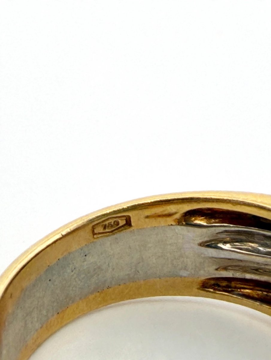 Anello a fascia in Oro giallo e bianco 18Kt con Smeraldo e Diamanti-photo-3