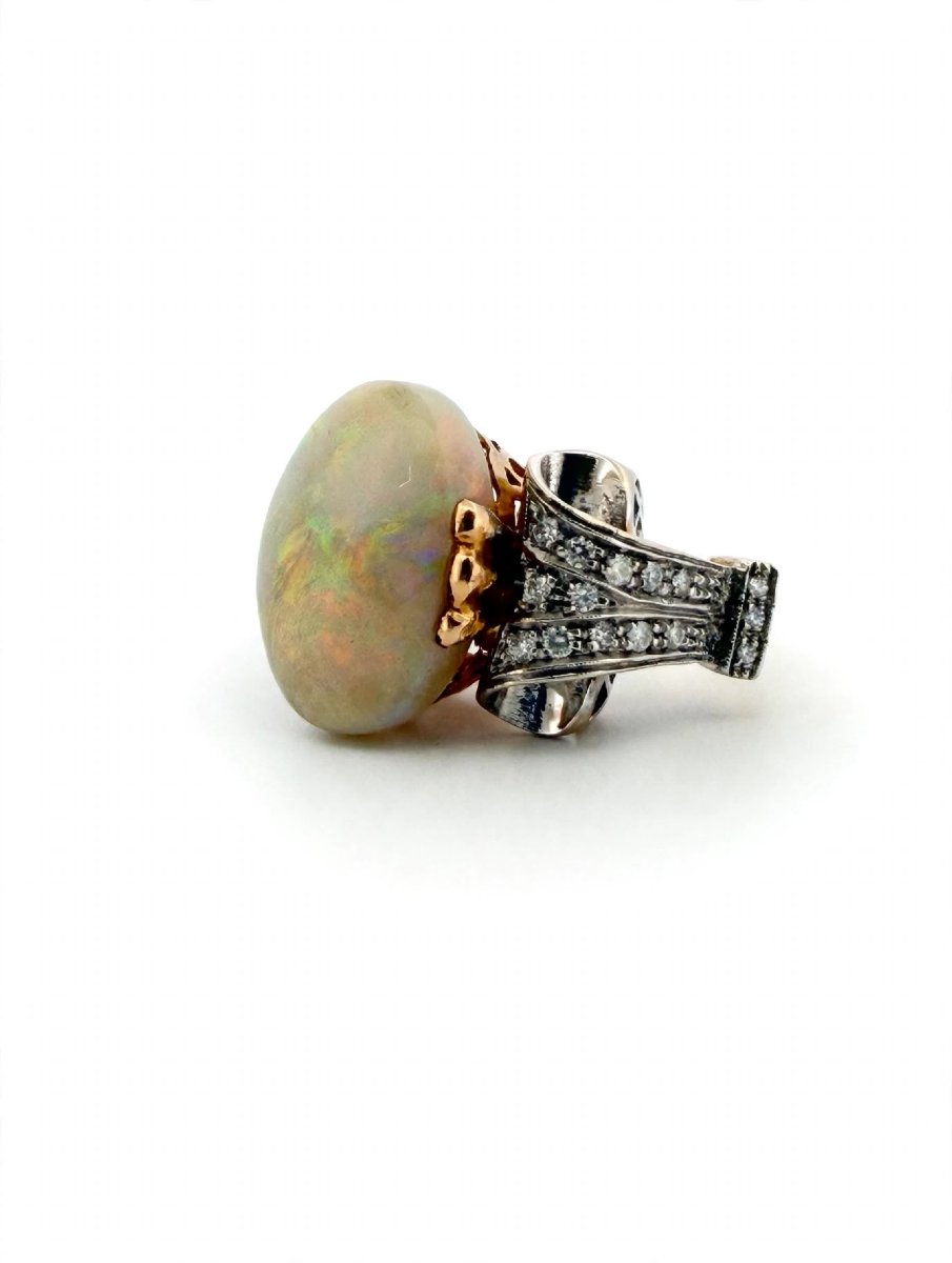 Anello in Oro giallo e bianco 18Kt con Opale e Diamanti-photo-4