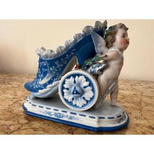 Kpm Rare Putto Vase With Shoe Mark 1887-1905