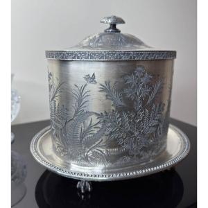 Oblong Shaped Silver Metal Biscuit Bucket With Foliage Decor