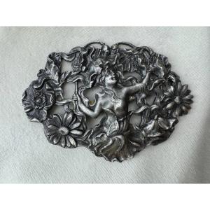 Art Nouveau Brooch