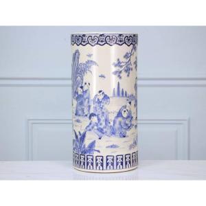 Umbrella Stand Or Large Vase In Blue And White Chinese Porcelain With A Scene From Life Decoration