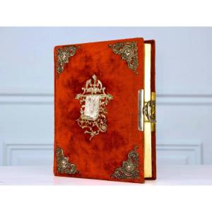 Music Box Photo Album Charming Photo Album That Opens To Reveal A Vintage Music Box.