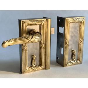 Vertical Interior Door Lock Louis XVI Style With Crossed Ribbons XIXth Century