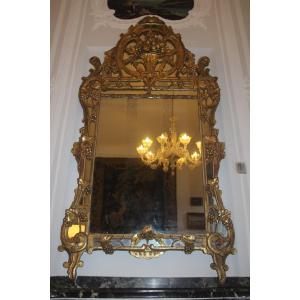 Important Glazing Beads Mirror, Louis XV Period, 18th Century, Provence.
