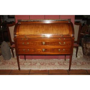 Cylinder Desk In Blond Mahogany, Parisian Work, Louis XVI Period, 18th Century.