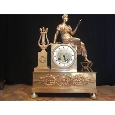 Pendule époque Restauration En Bronze Doré 